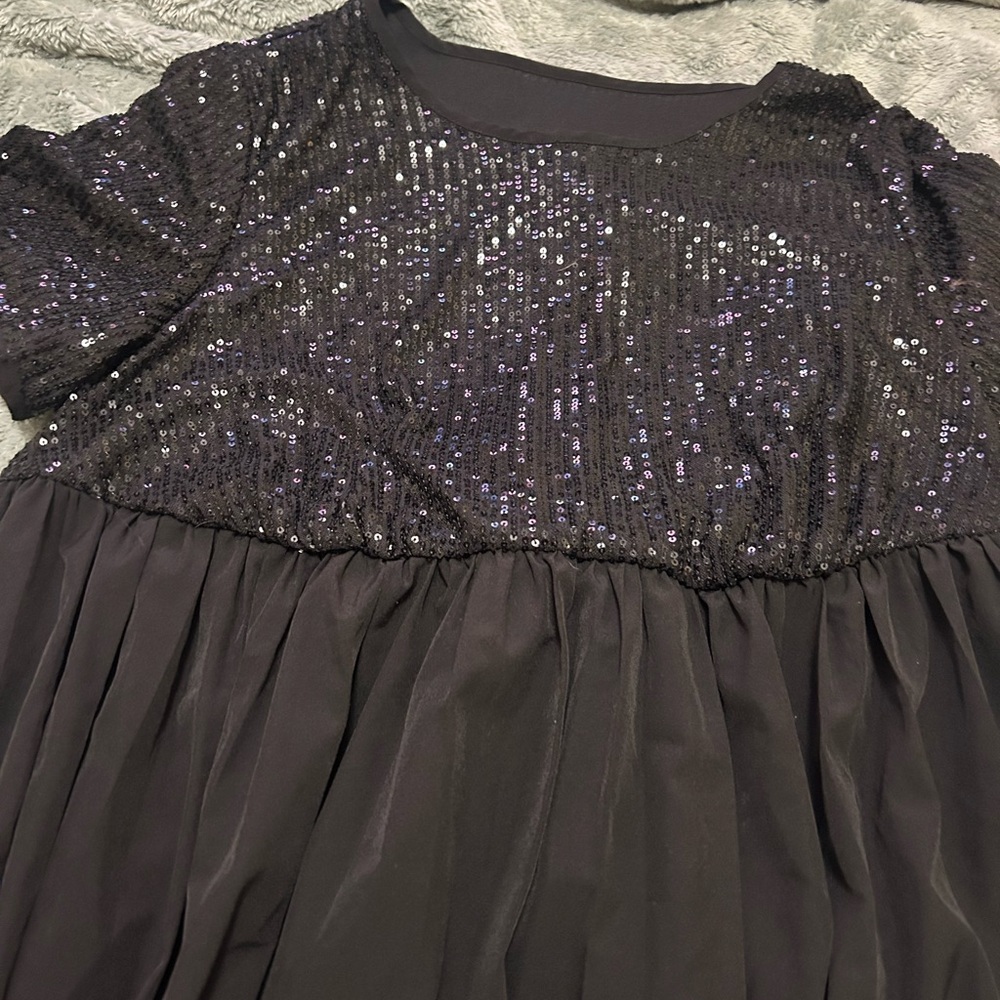 Black Sequin Short Sleeve Dress